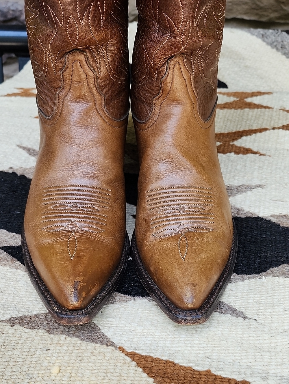 TONY LAMA LEATHER WESTERN BOOTS - Picture 3 of 12